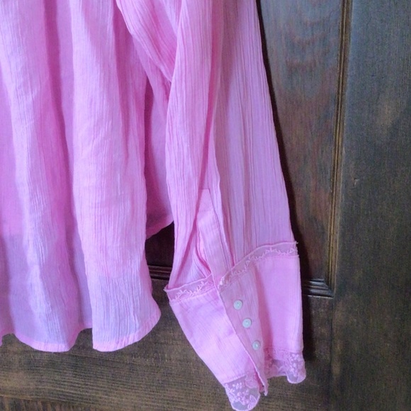 Free People Clemence Botton Down Blouse in Pink sz large NWOT - Picture 8 of 9